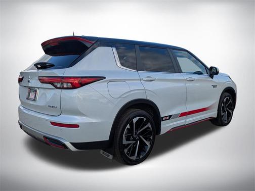 2023 Mitsubishi Outlander PHEV Ralliart S-AWC