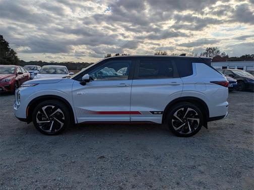 2023 Mitsubishi Outlander PHEV Ralliart S-AWC