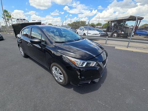 2021 Nissan Versa 1.6 S