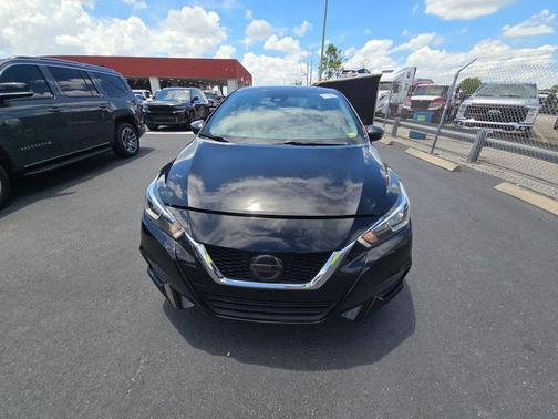 2021 Nissan Versa 1.6 S