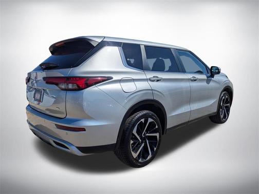 2024 Mitsubishi Outlander SE 2.5 2WD