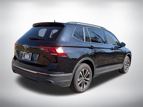 2024 Volkswagen Tiguan 2.0T S