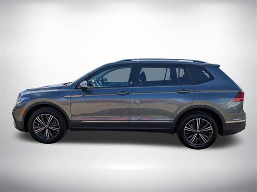 2024 Volkswagen Tiguan 2.0T Wolfsburg Edition