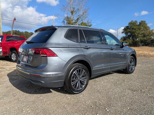 2024 Volkswagen Tiguan 2.0T Wolfsburg Edition