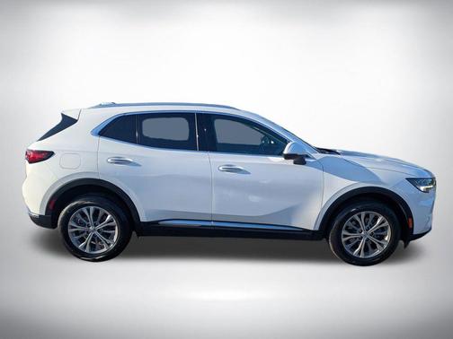 Summit White 2022 Buick Envision FWD Preferred