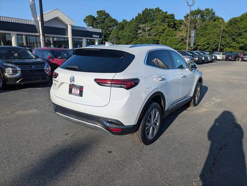 Summit White 2022 Buick Envision FWD Preferred