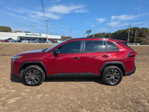 2022 Toyota RAV4 Hybrid XLE Premium