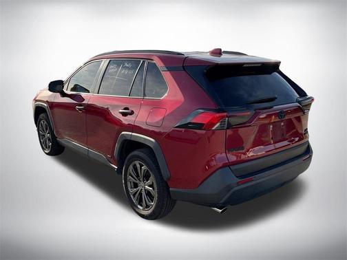 2022 Toyota RAV4 Hybrid XLE Premium