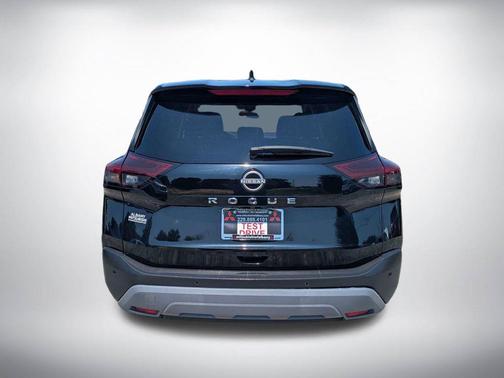 Super Black 2023 Nissan Rogue S