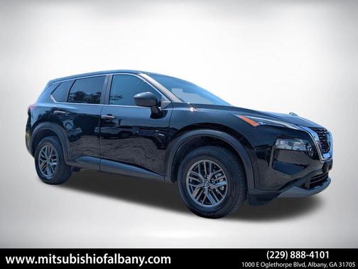 Super Black 2023 Nissan Rogue S