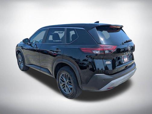 Super Black 2023 Nissan Rogue S
