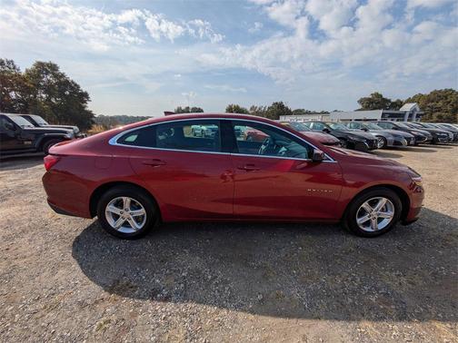 2024 Chevrolet Malibu FWD 1LT