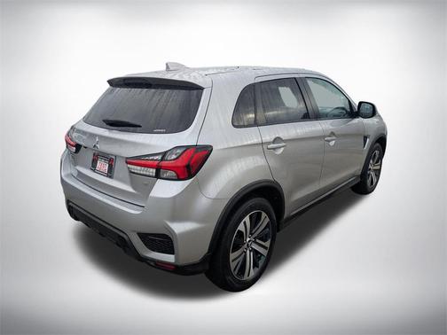 2024 Mitsubishi Outlander Sport SE