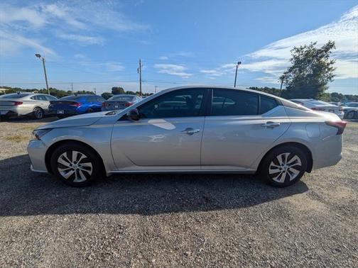 2024 Nissan Altima S FWD