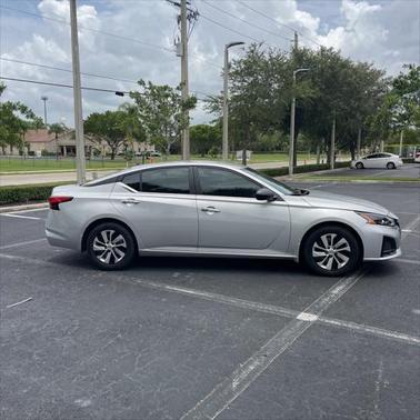 2024 Nissan Altima S FWD