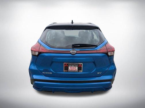 Electric Blue Metallic/Super Black 2023 Nissan Kicks SV