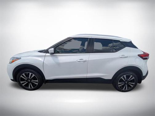 2019 Nissan Kicks SV