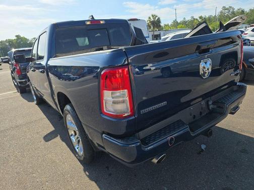 Patriot Blue Pearlcoat 2022 RAM 1500 Big Horn/Lone Star