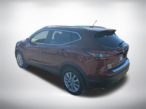 2022 Nissan Rogue Sport SV