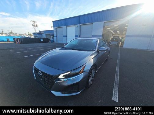 2023 Nissan Altima 2.5 SV