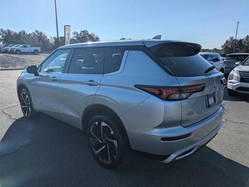 2024 Mitsubishi Outlander SE 2.5 2WD