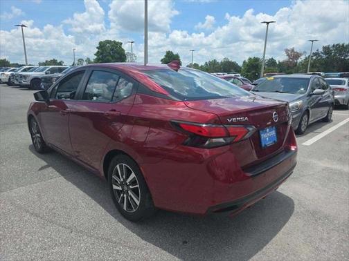 2021 Nissan Versa 1.6 SV