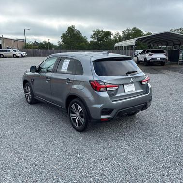 Mercury Gray Metallic 2025 Mitsubishi Outlander Sport 2.0 ES