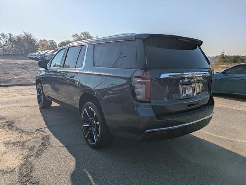 2021 Chevrolet Suburban LS