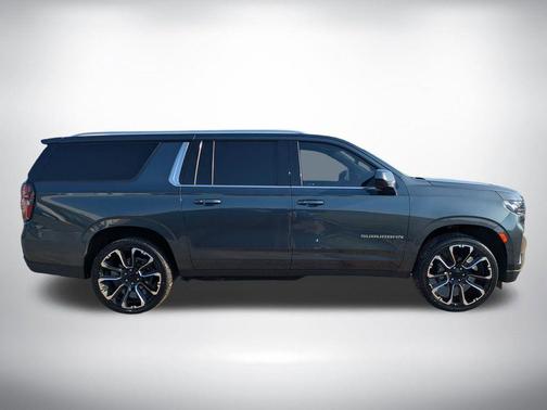2021 Chevrolet Suburban LS