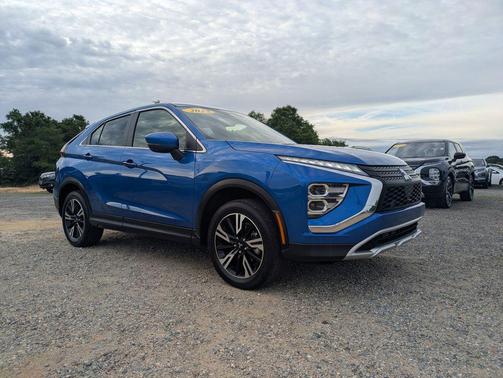 Lightning Blue Metallic 2025 Mitsubishi Eclipse Cross SE