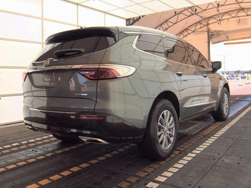 2023 Buick Enclave Essence FWD