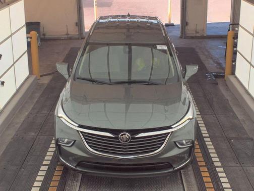 2023 Buick Enclave Essence FWD