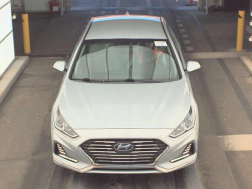 2019 Hyundai SONATA Hybrid SE