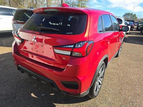 2024 Mitsubishi Outlander Sport SE