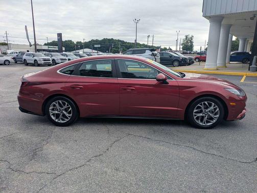 Ultimate Red 2023 Hyundai SONATA SEL