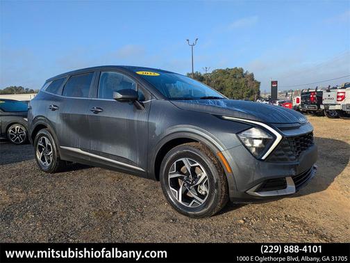 2023 Kia Sportage LX