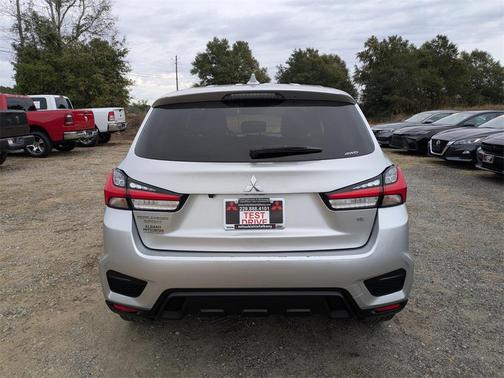 2024 Mitsubishi Outlander Sport 2.0 LE