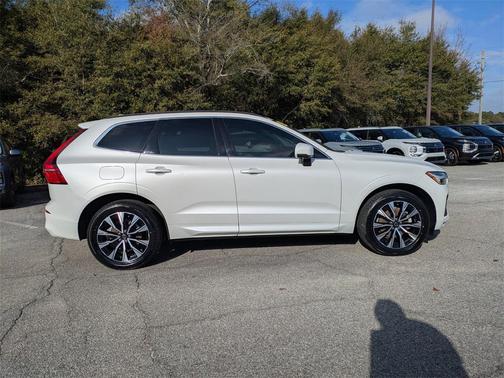 2023 Volvo XC60 B5 Core