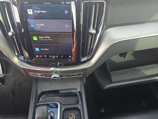 2023 Volvo XC60 B5 Core