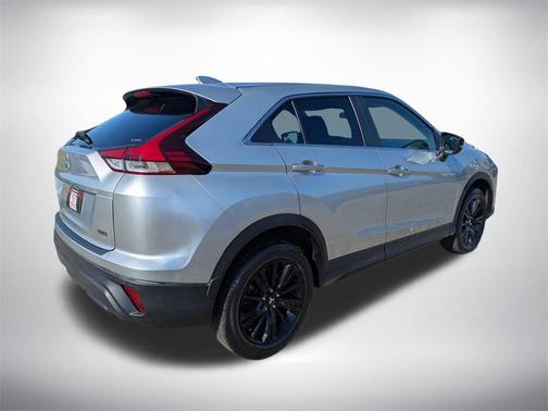 2023 Mitsubishi Eclipse Cross LE