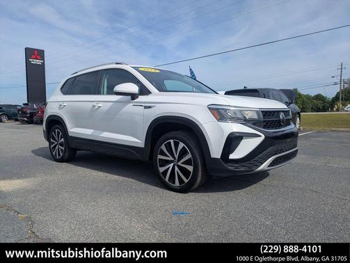 2024 Volkswagen Taos 1.5T SE