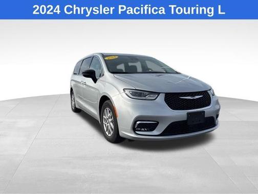 2024 Chrysler Pacifica Touring-L