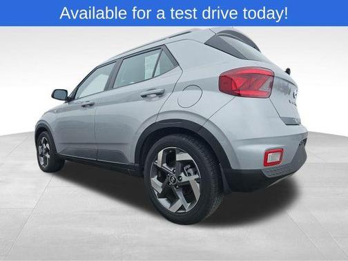 2023 Hyundai VENUE SEL