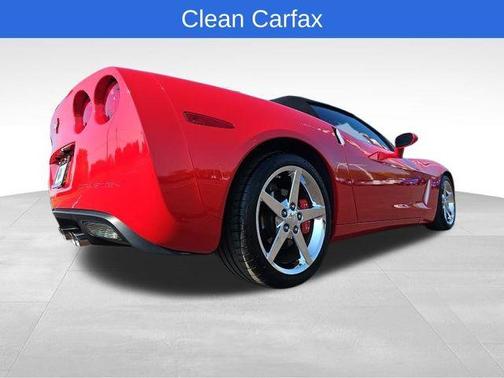2005 Chevrolet Corvette Base