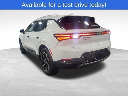 2025 Chevrolet Equinox EV LT 2