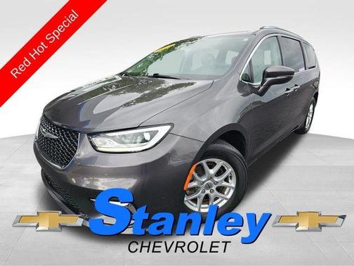 2021 Chrysler Pacifica Touring-L