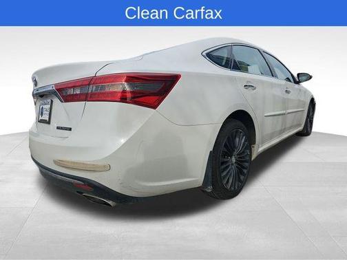 2016 Toyota Avalon XLE