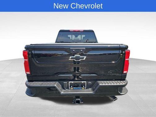 2025 Chevrolet Silverado 2500 High Country