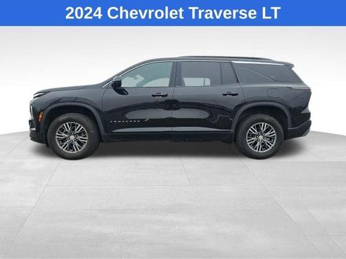 2024 Chevrolet Traverse LT