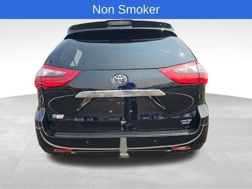 2020 Toyota Sienna Limited